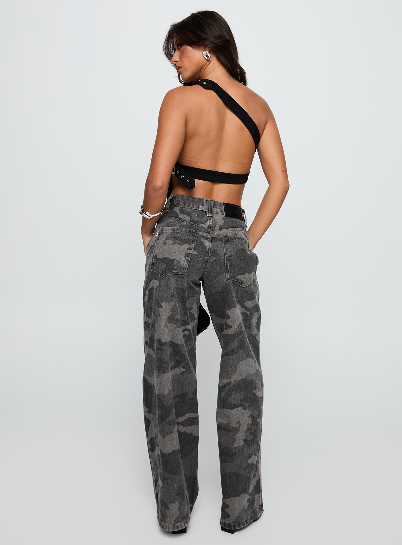 Big Talk Mid Rise Straight Leg Jeans Grey Washed Camo-Vipp Girl