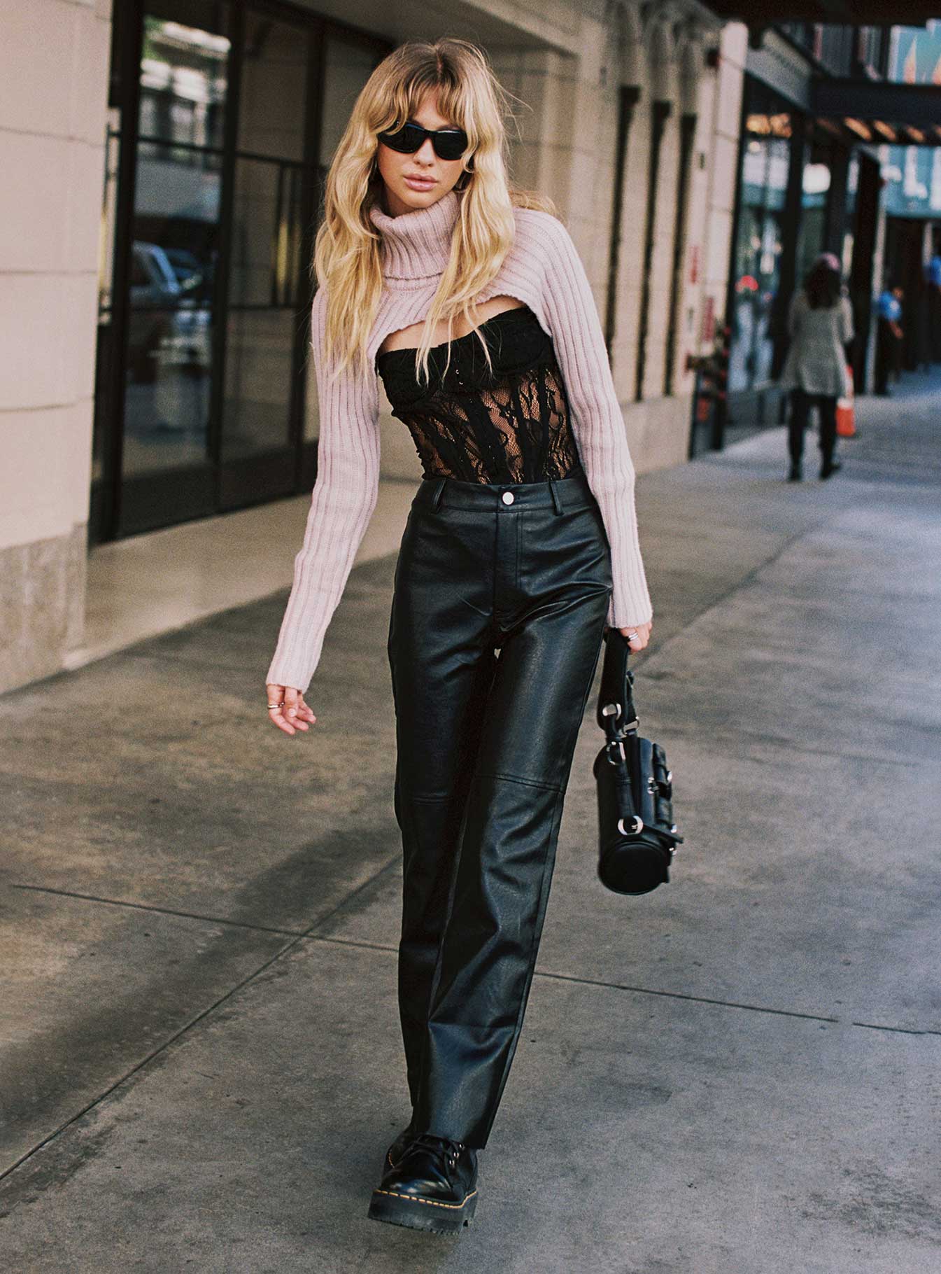 Macey Pants Black Petite-Vipp Girl