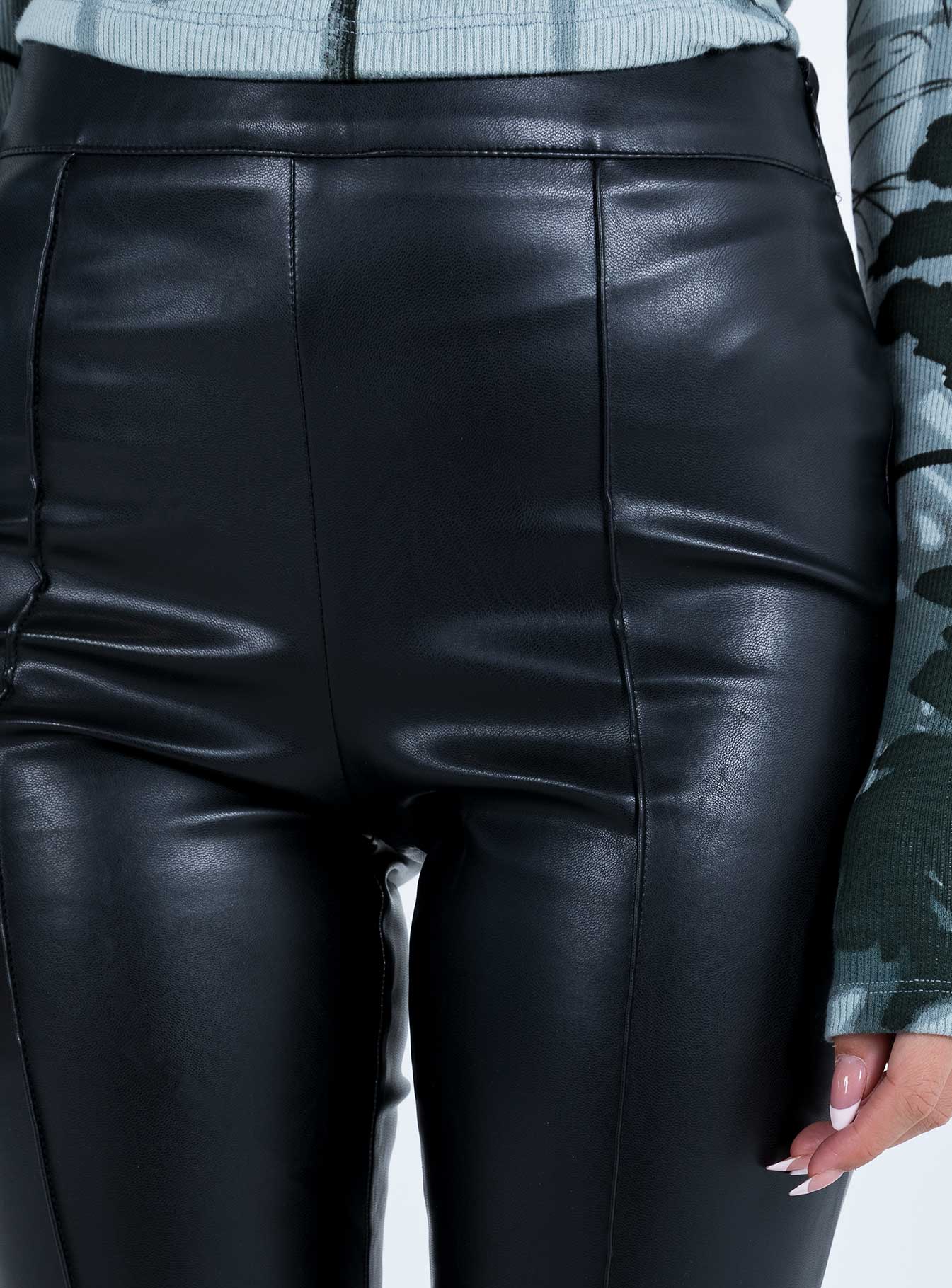 Braden Pant Black Petite-Vipp Girl