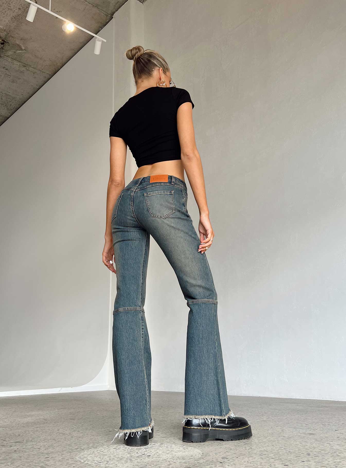 Carmella Low Waist Y2K Jeans Denim-Vipp Girl