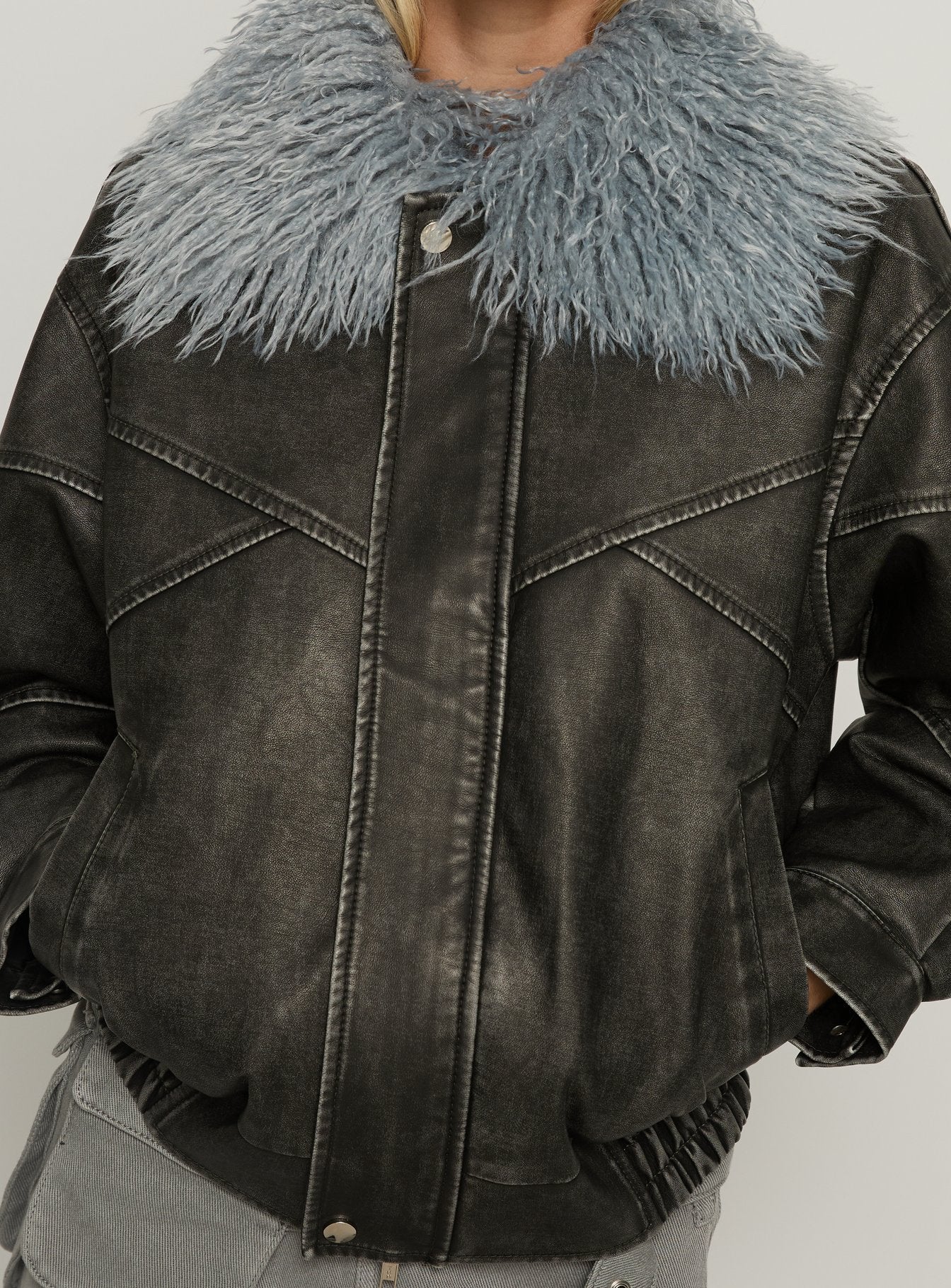 Brittanni Fluffy Collar Jacket Black / Blue-Vipp Girl