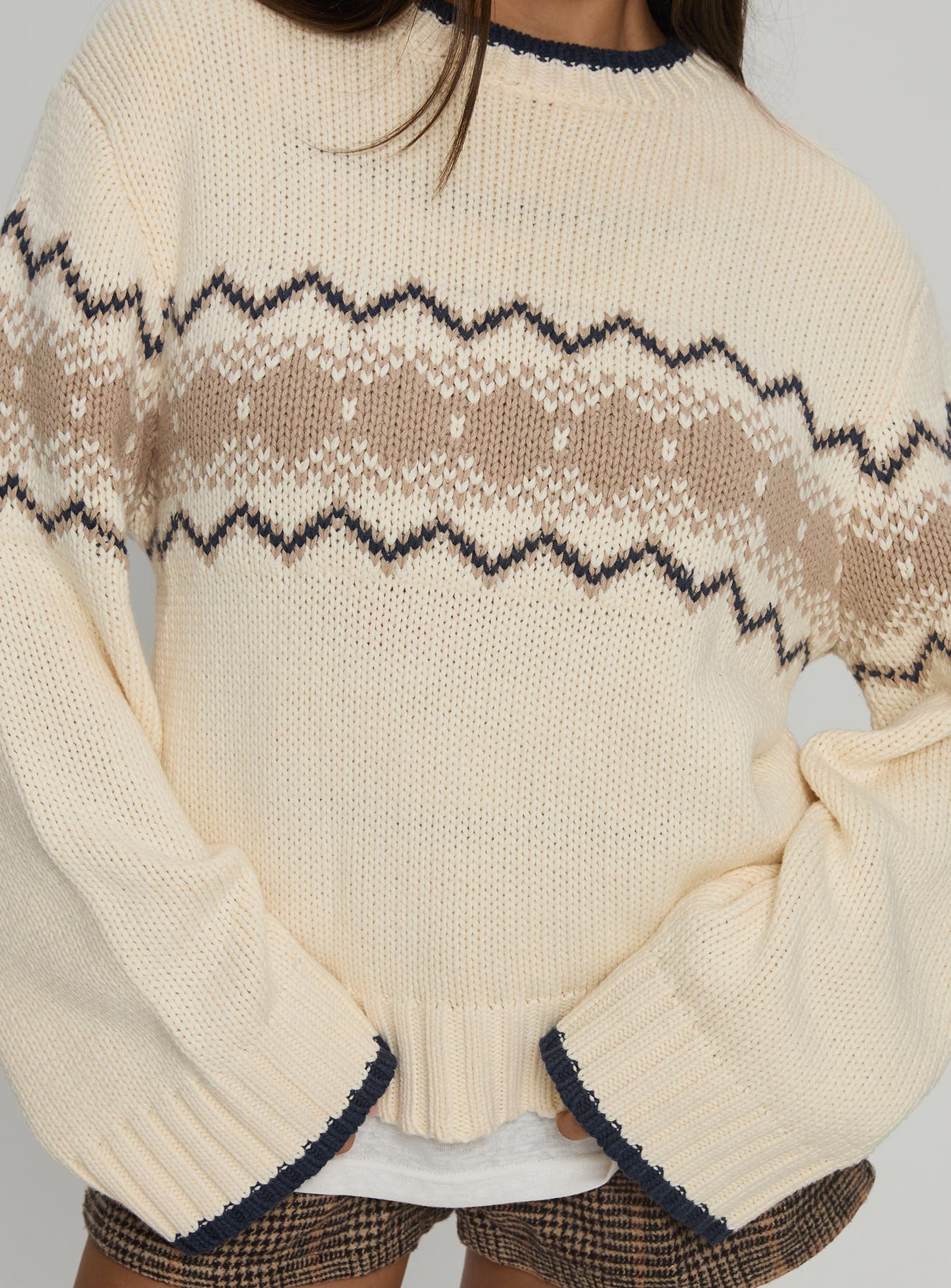 Madalynn Knit Graphic Jumper Beige-Vipp Girl