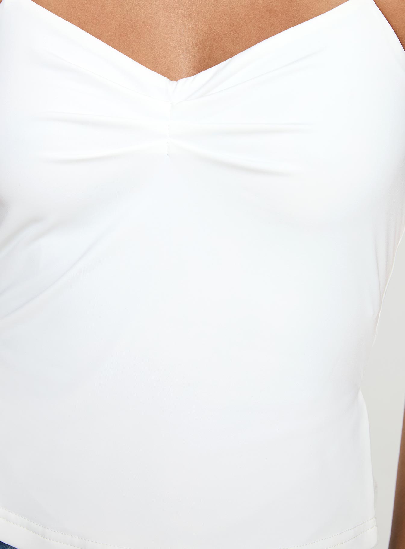 Rehna Halter Top White-Vipp Girl