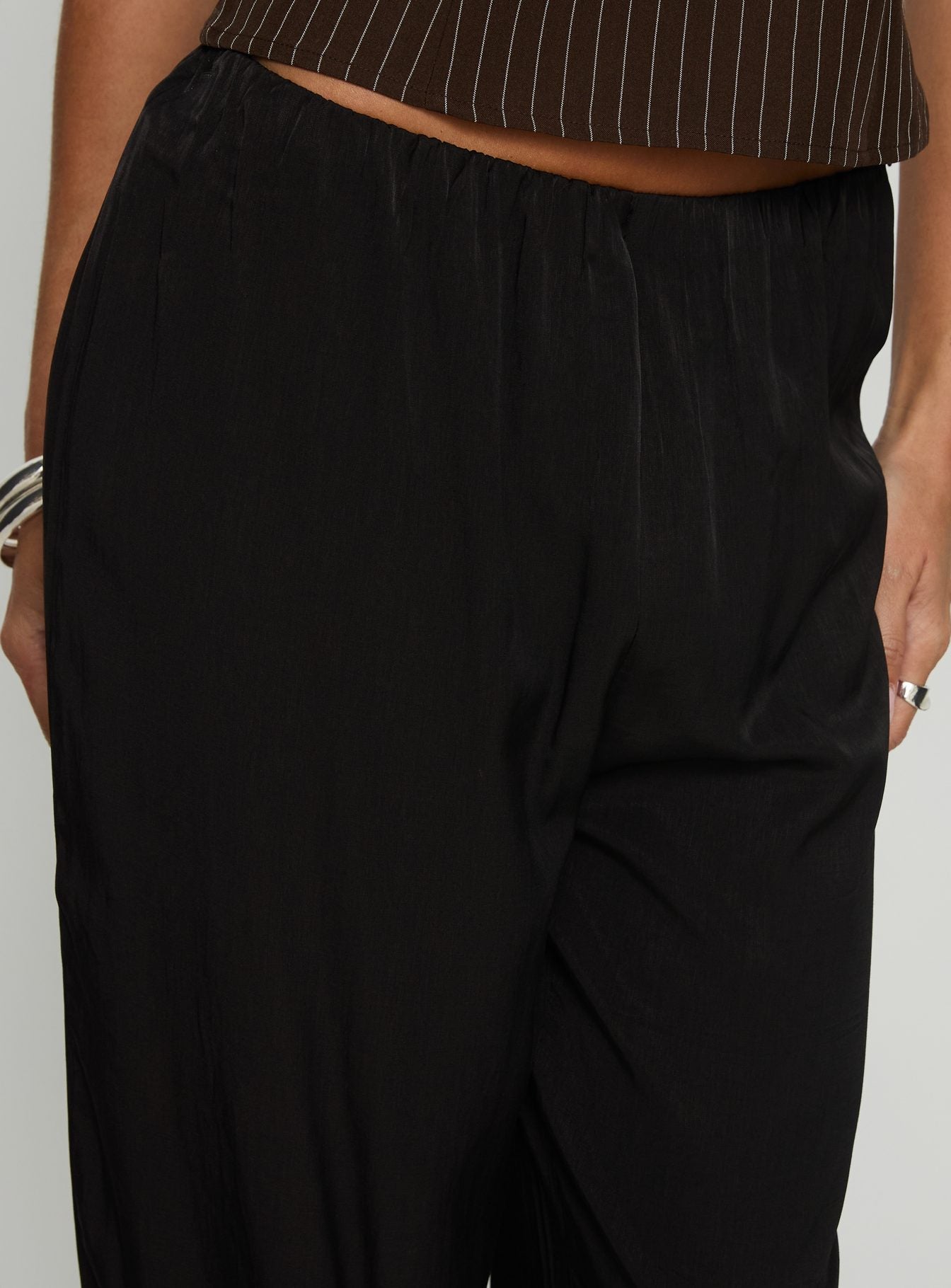 Breina Satin Straight Leg Pants Black-Vipp Girl