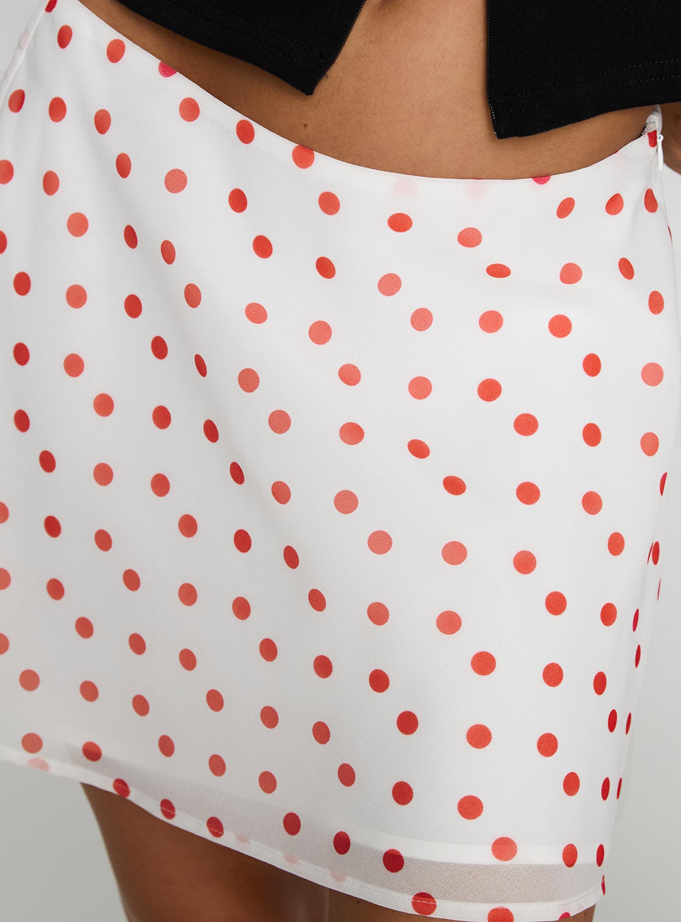 Dapple Bias Mini Skirt White / Red Polka-Vipp Girl