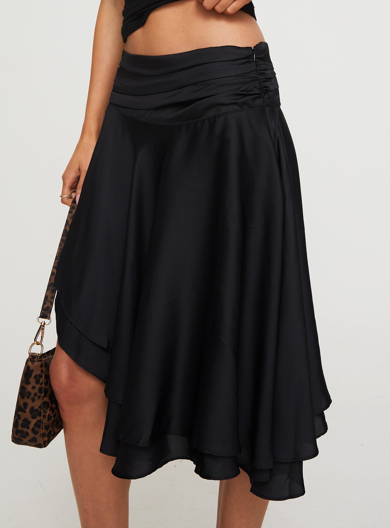 Legacy Midi Skirt Onyx-Vipp Girl