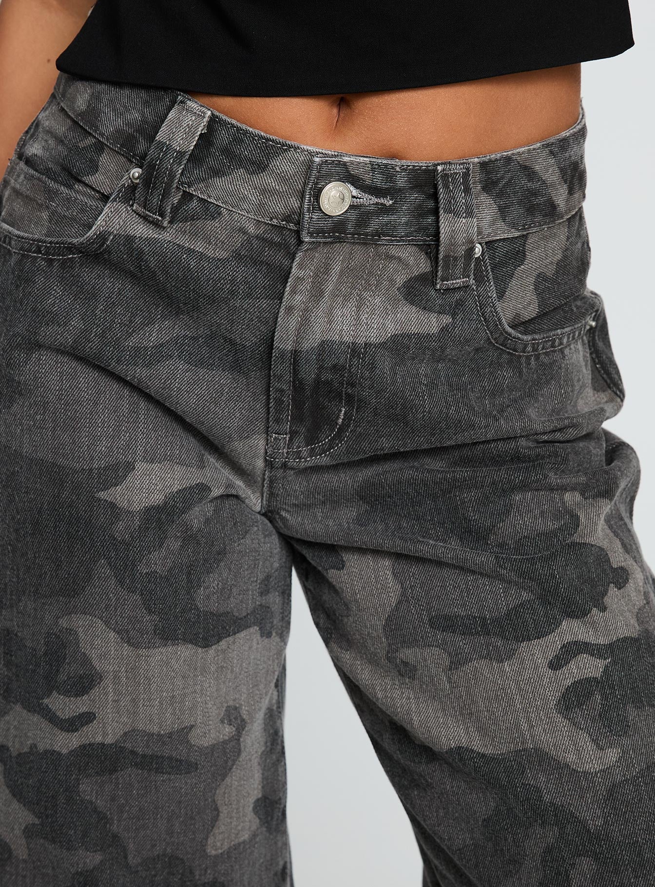 Big Talk Mid Rise Straight Leg Jeans Grey Washed Camo-Vipp Girl
