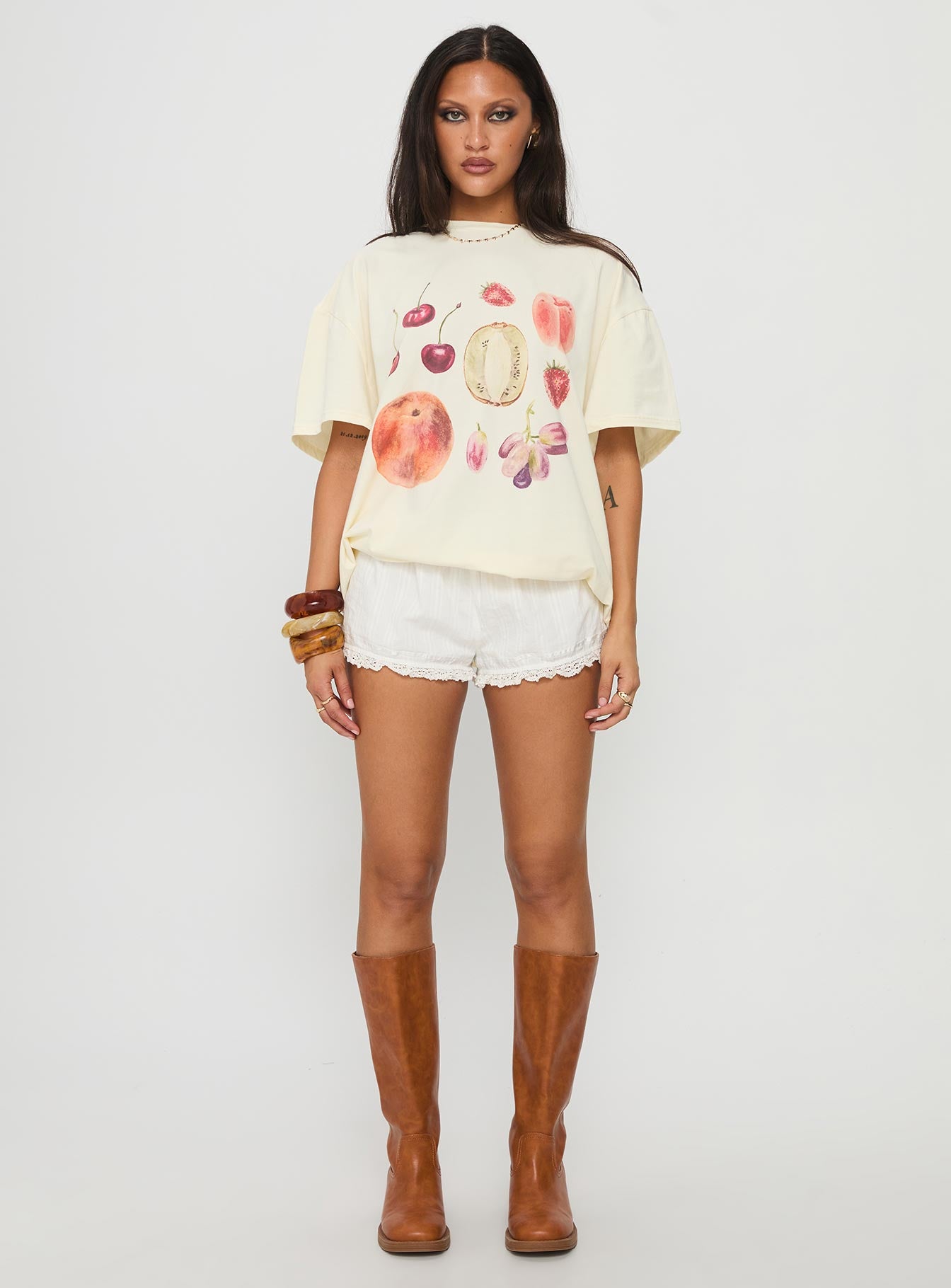 Farmer's Pick Oversized Graphic Top Cream-Vipp Girl