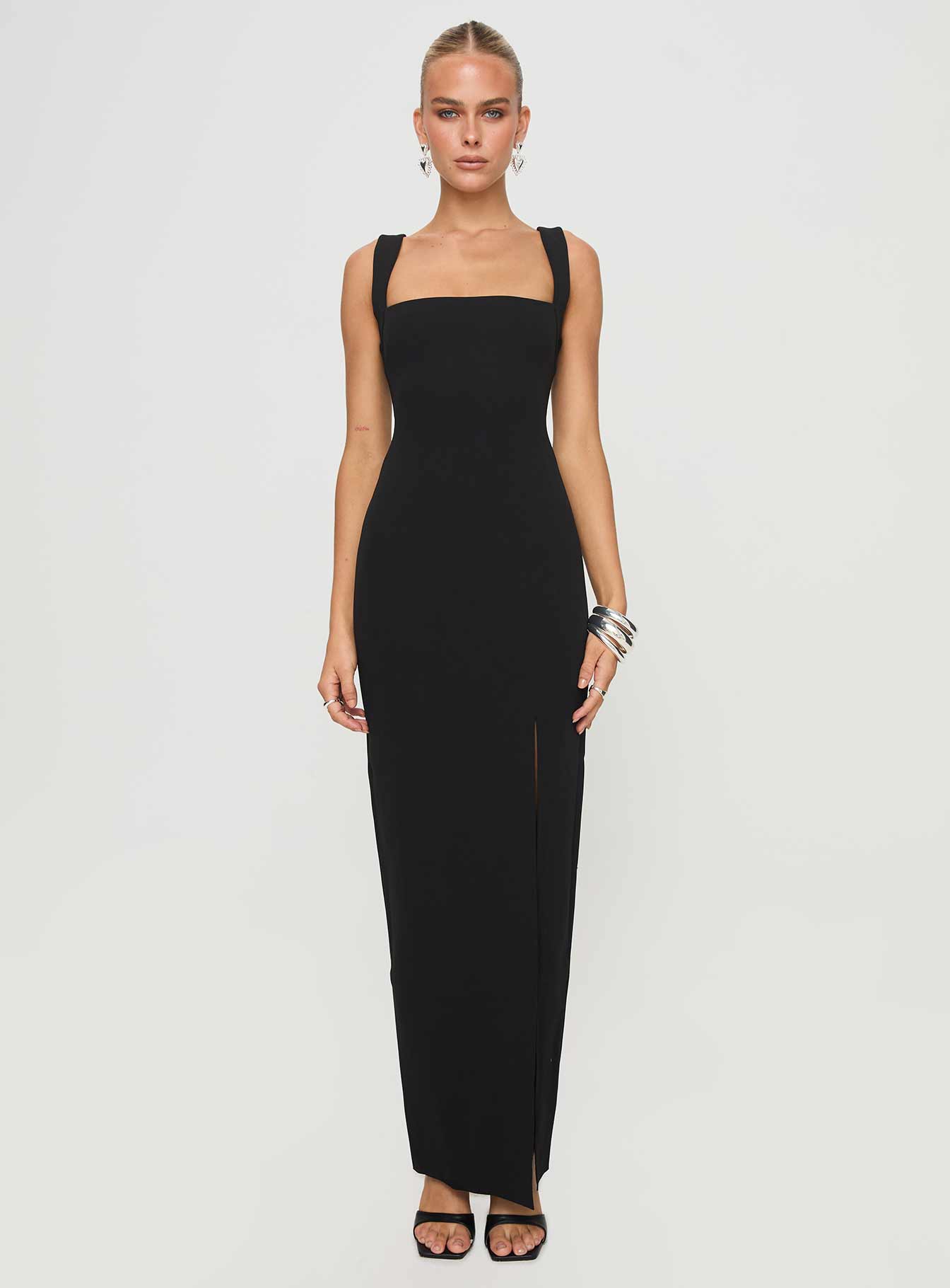 Bombshell Maxi Dress Black-Vipp Girl