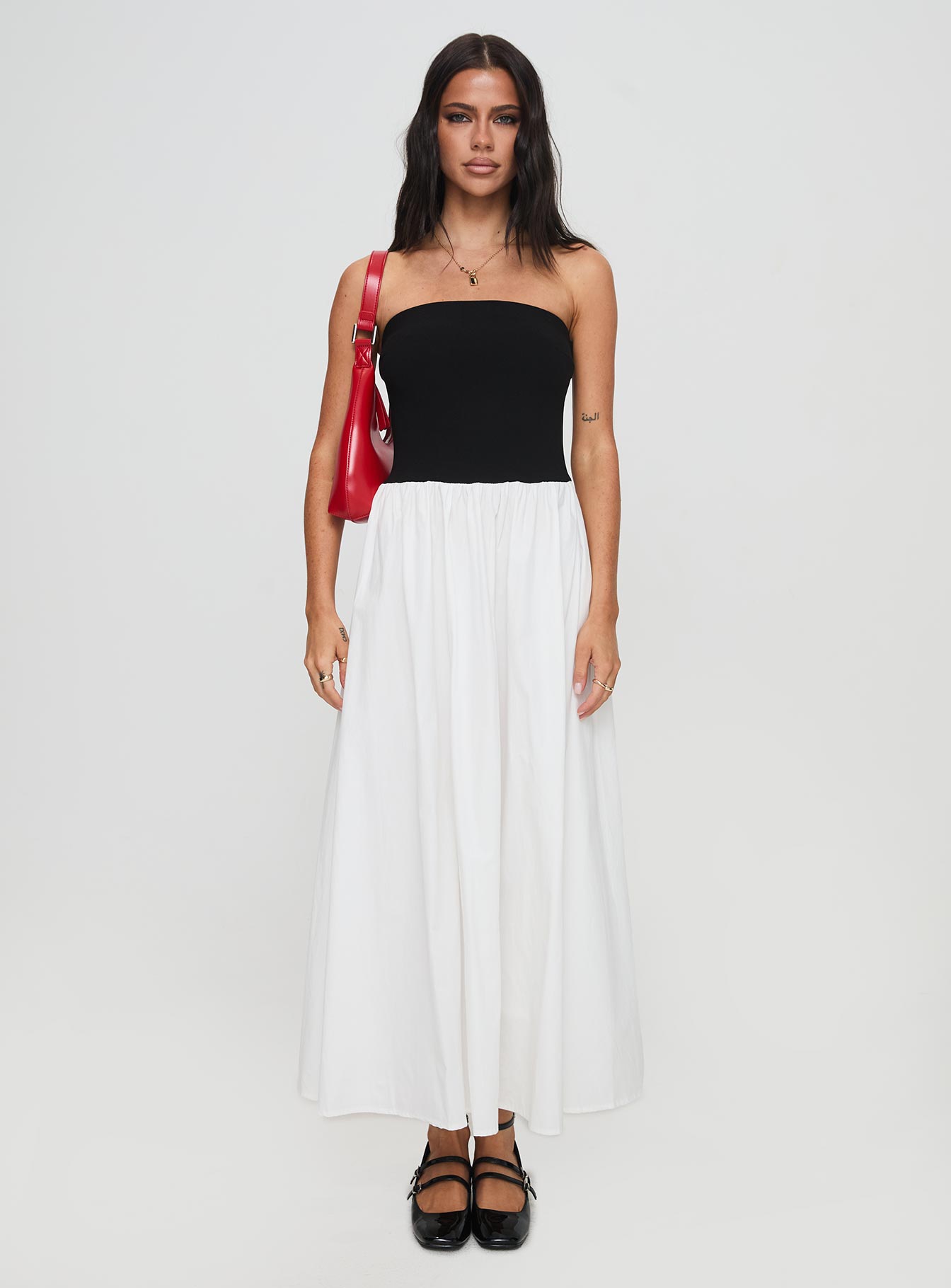Rhett Maxi Dress Black / White-Vipp Girl