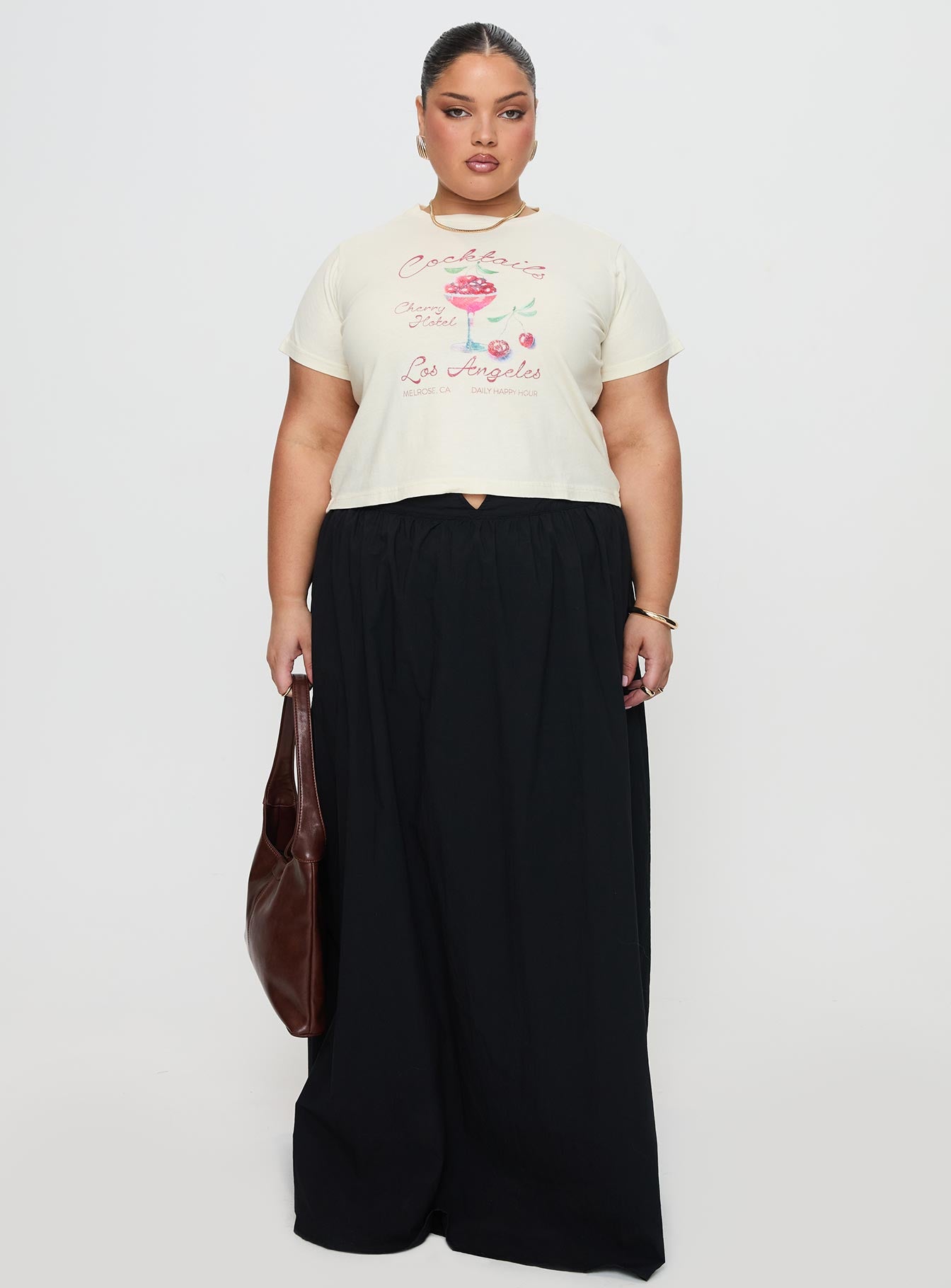 Cherry Cocktails Tee Cream Curve-Vipp Girl