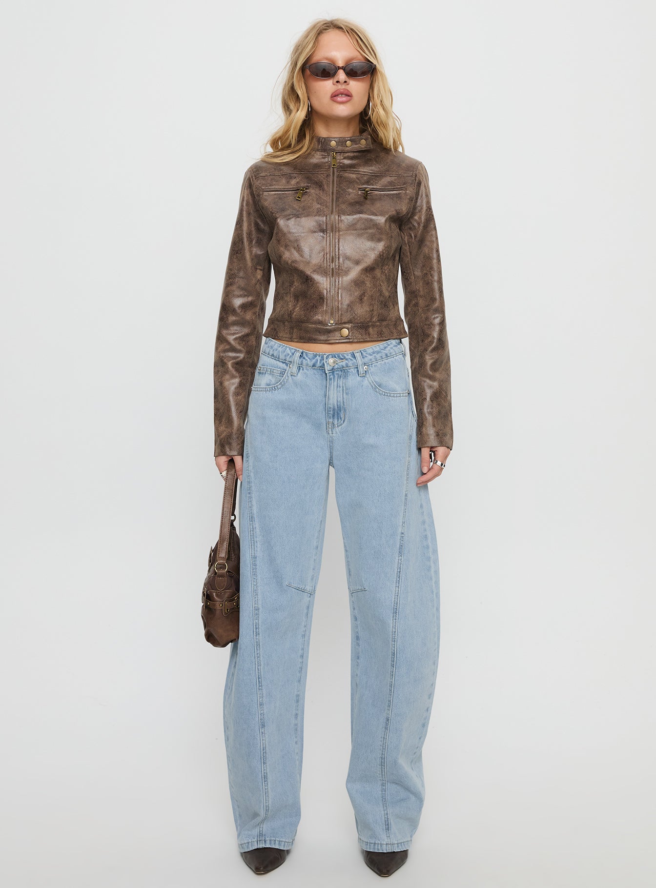 Lost Track Mid Rise Barrel Leg Jeans Ice Wash-Vipp Girl