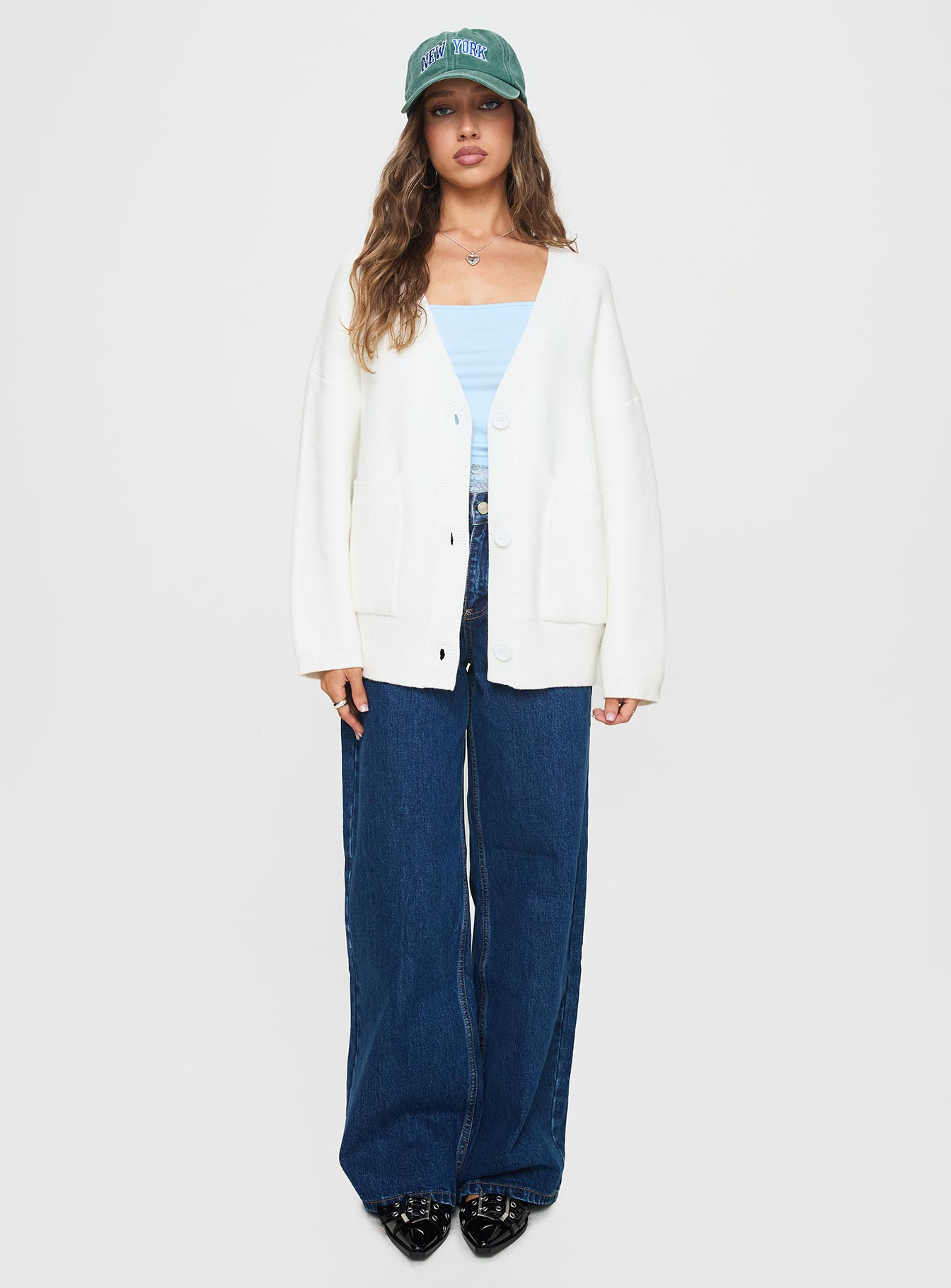 Burke Cardigan White-Vipp Girl