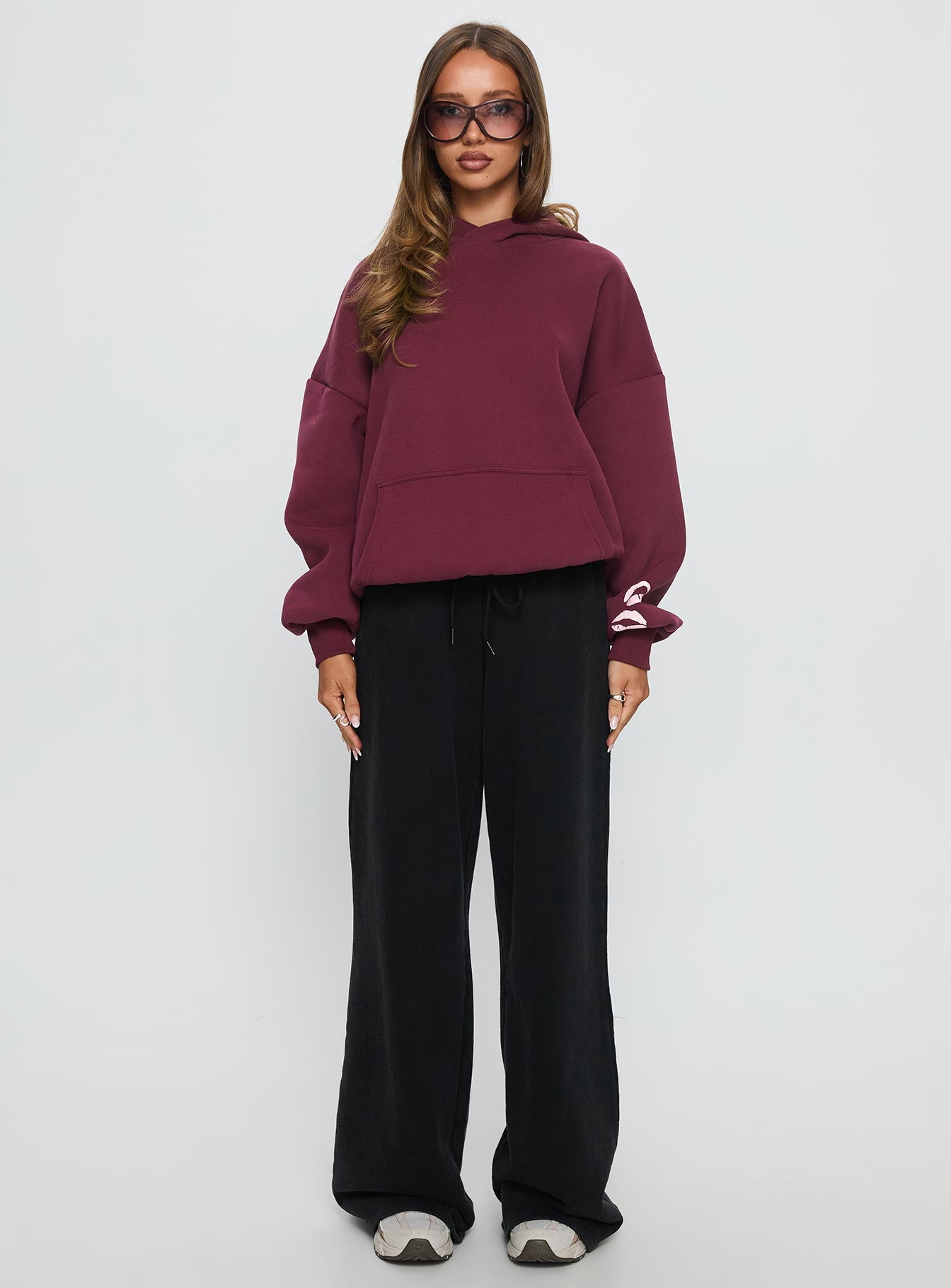 Kisses Graphic Hoodie Wine-Vipp Girl