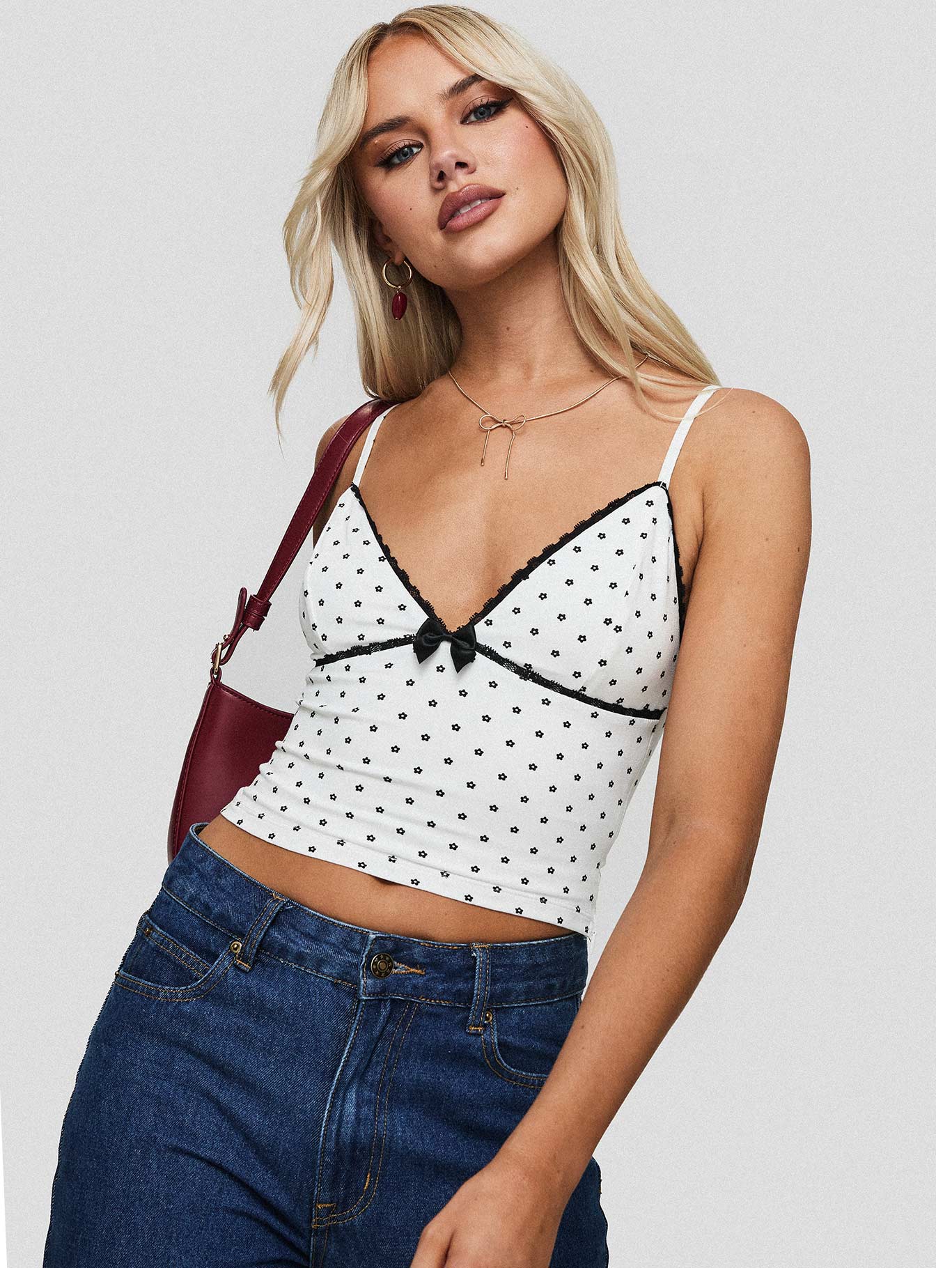 Rune Top White / Black-Vipp Girl