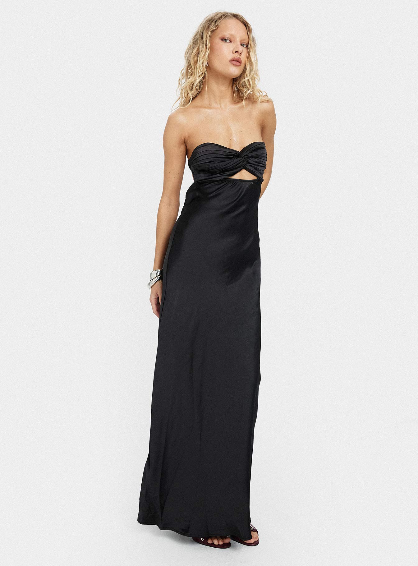 Faviola Strapless Maxi Dress Black-Vipp Girl