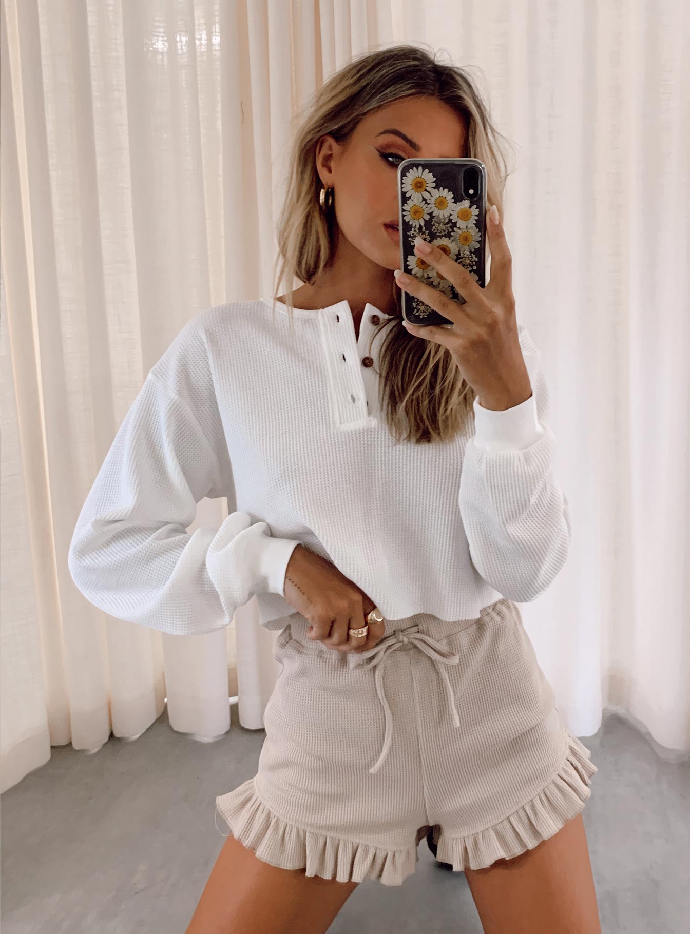 Mia Cropped Henley White-Vipp Girl