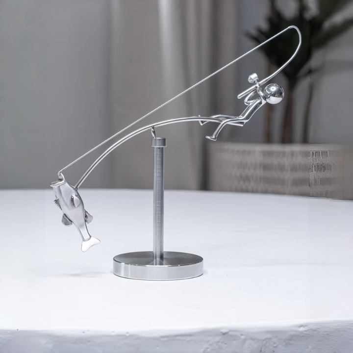 🎣 Sculpture du pêcheur en équilibre — Décoration moderne pour la maison et le bureau