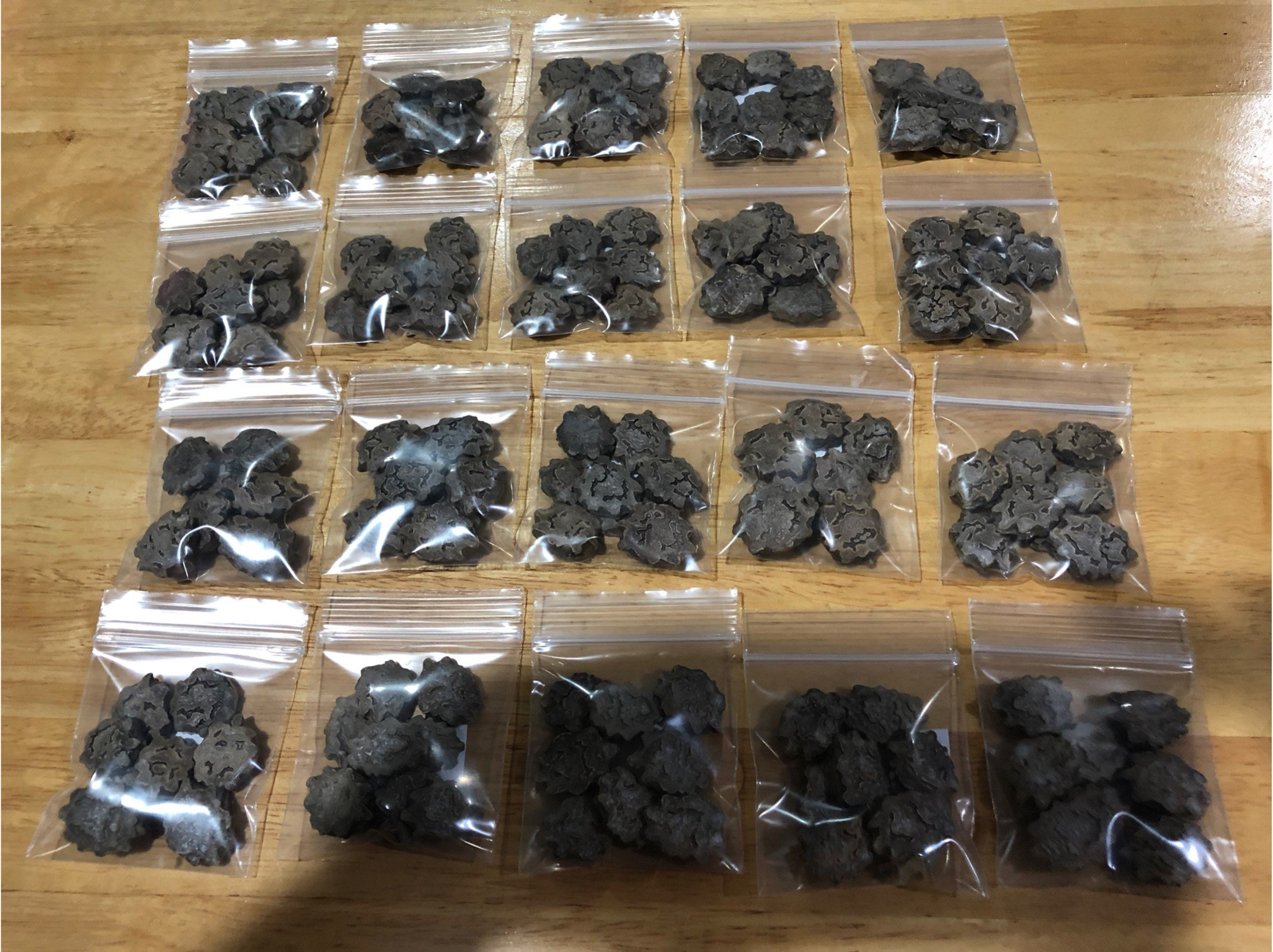 Gac fruit seeds, Gac Melon Vine Momordica Cochinchinensis seeds