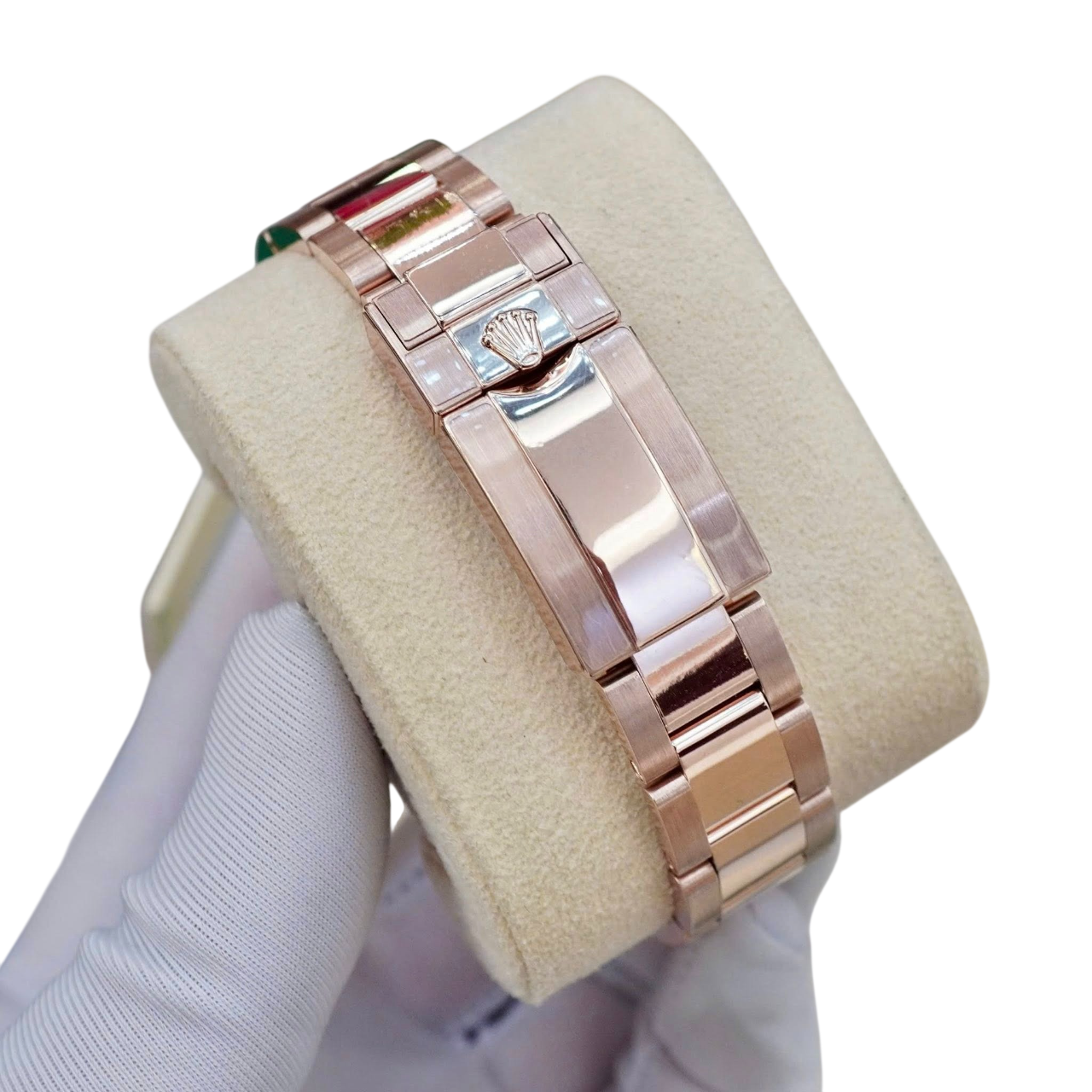 Rolex Cosmograph Daytona 40mm Everose Gold Black Dial – 126505