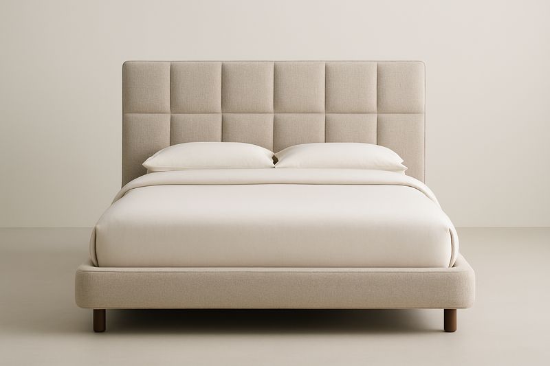 Lit double en tissu polyester beige avec tête de lit matelassée-Cosivita