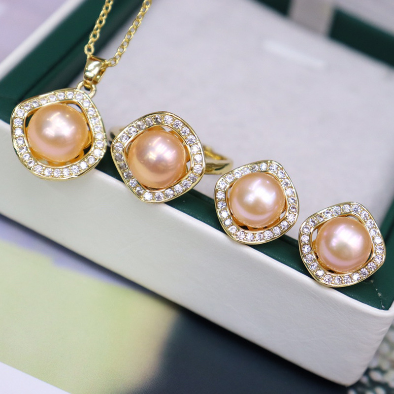 Pearl Jewelry Three-piece Set