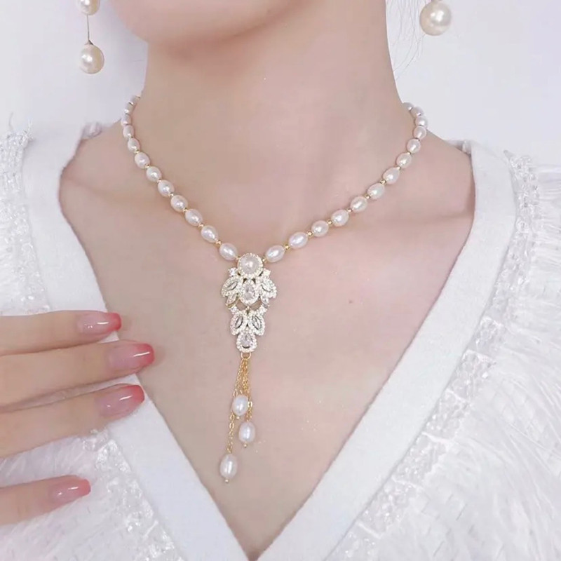 Perfect Gift 🎁 Natural Freshwater Pearl Pendant Necklace