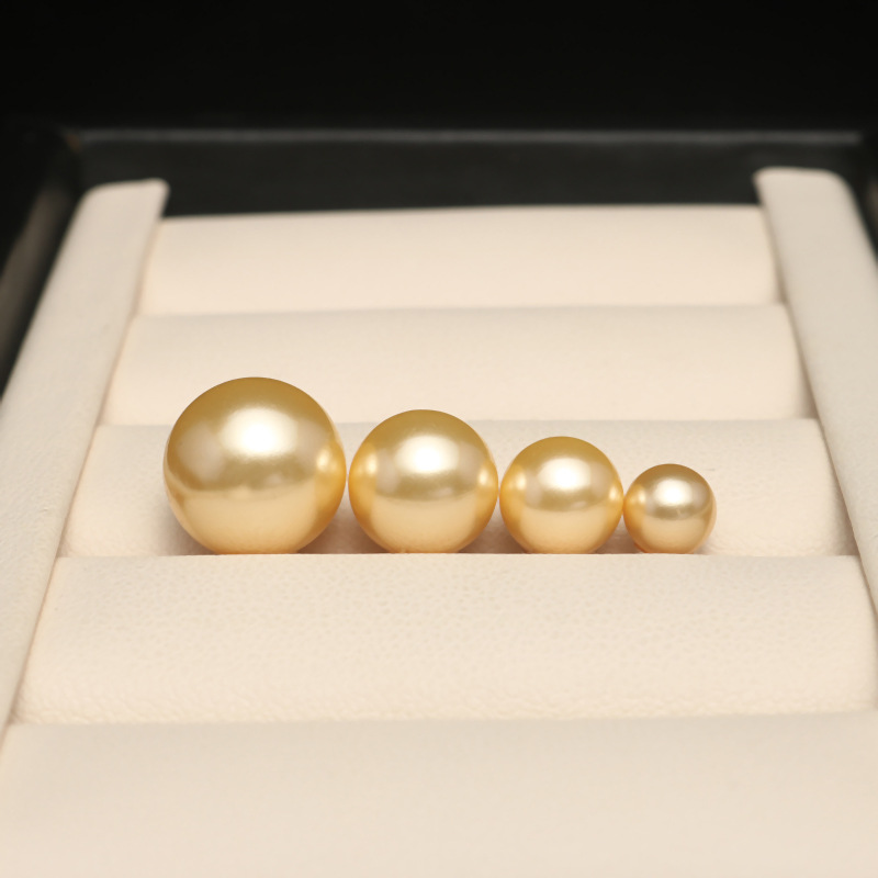 Pearl Stud Earrings
