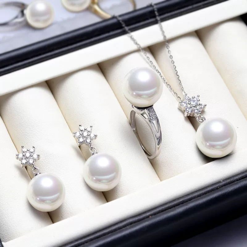 Akoya Pearl Jewelry Three Pieces Set