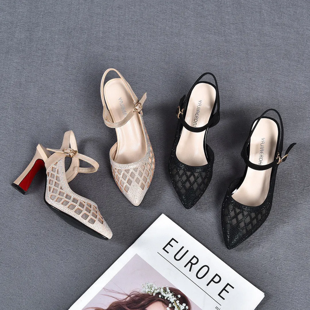 Stylowe damskie buty na słupku z noskiem w szpic