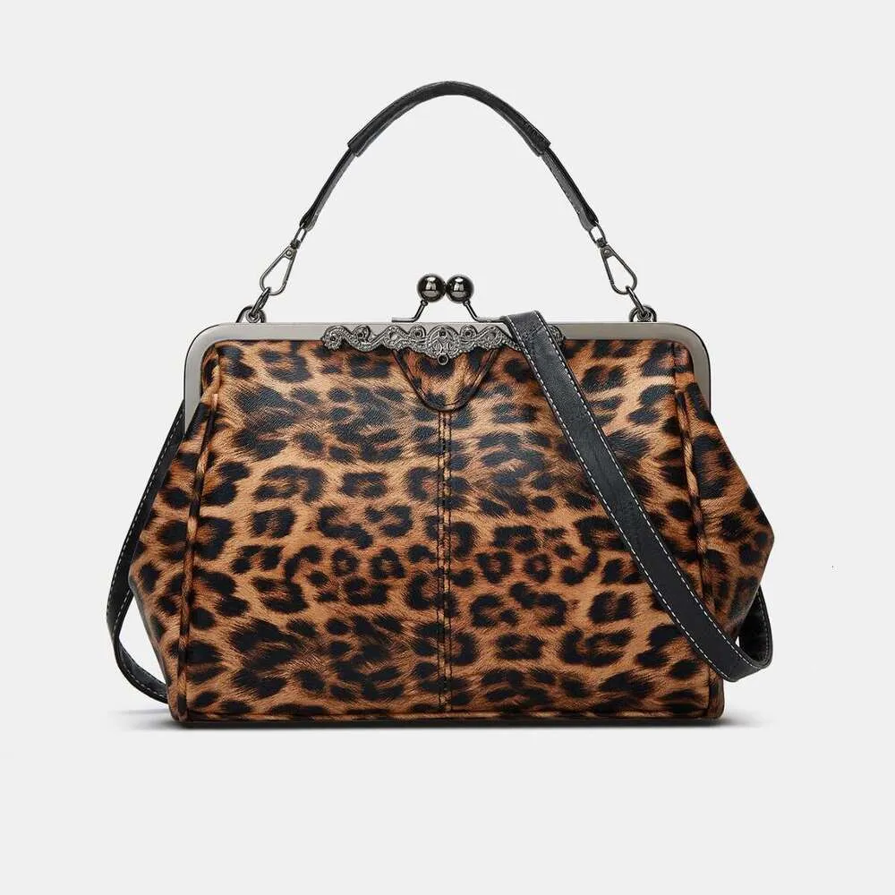 Stylish Leopard Print Handbag With Clasp