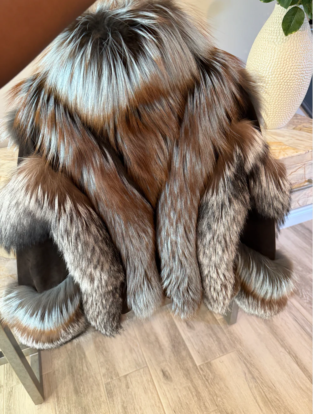 Color-blocked Scarf Collar Short Faux Fur Coat