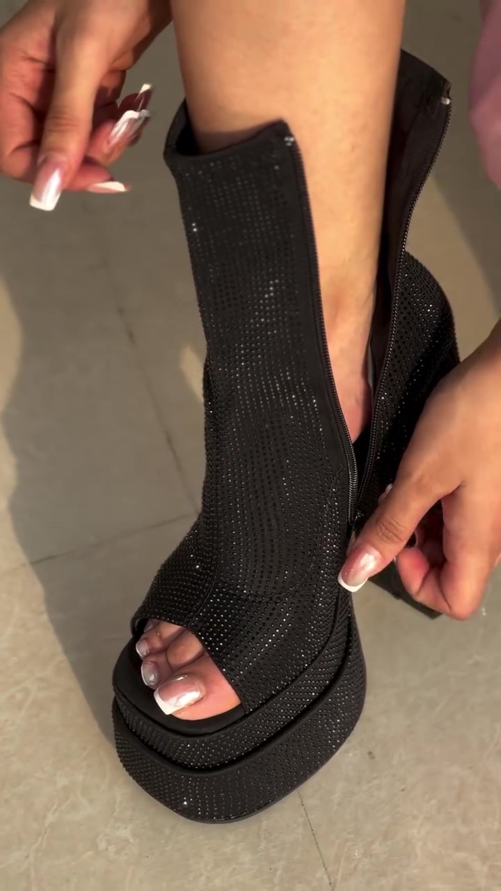 Chunky-heeled Open-toe Rhinestone High Heels