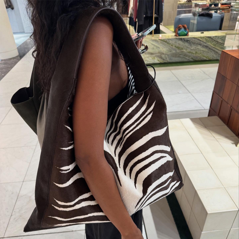 Zebra Print Large Capacity Shoulder Bag