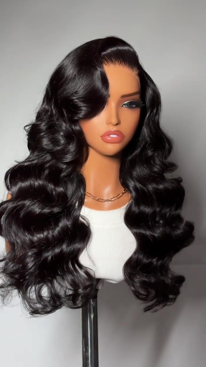 Loose Wavy Lace Wig