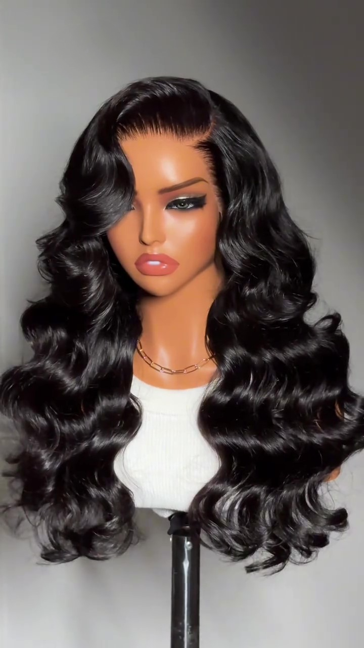 Loose Wavy Lace Wig