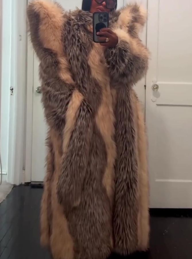 Luxurious Padded-shoulder Faux Fur Coat