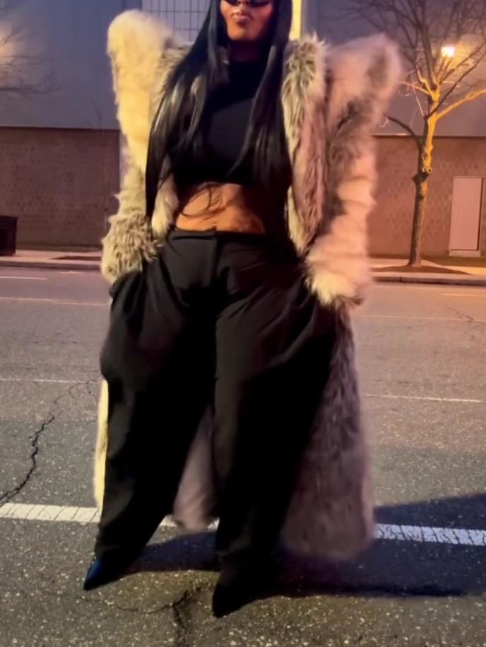 Luxurious Padded-shoulder Faux Fur Coat