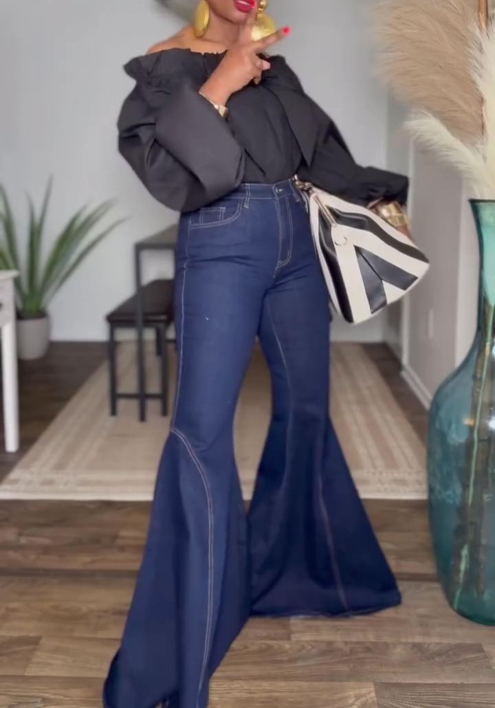 High-stretch Flared Jeans