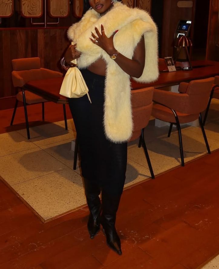 Faux Fur Warm Shawl/Jacket