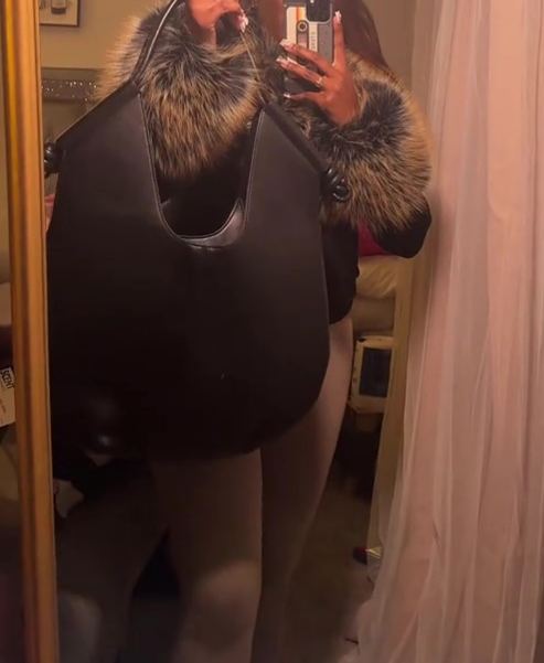 Stylish Large-capacity Leather Shoulder Bag