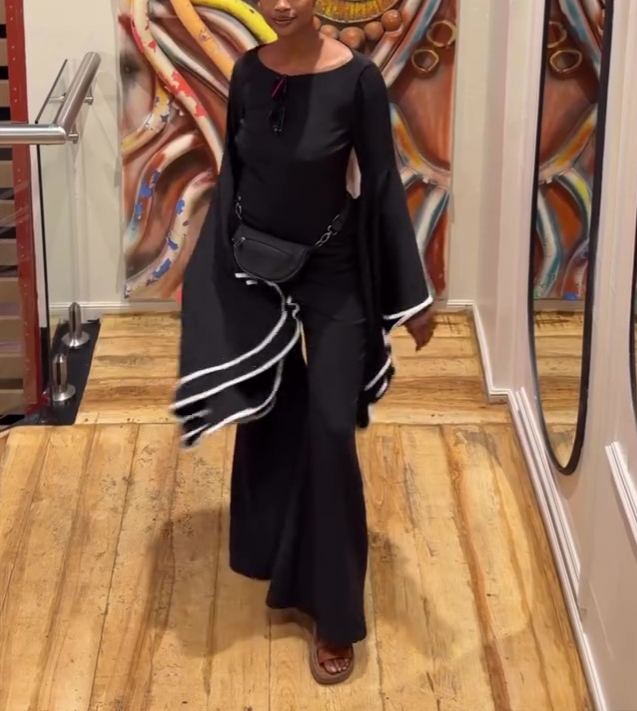 Bell-sleeved Maxi Dress