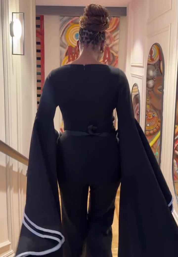 Bell-sleeved Maxi Dress