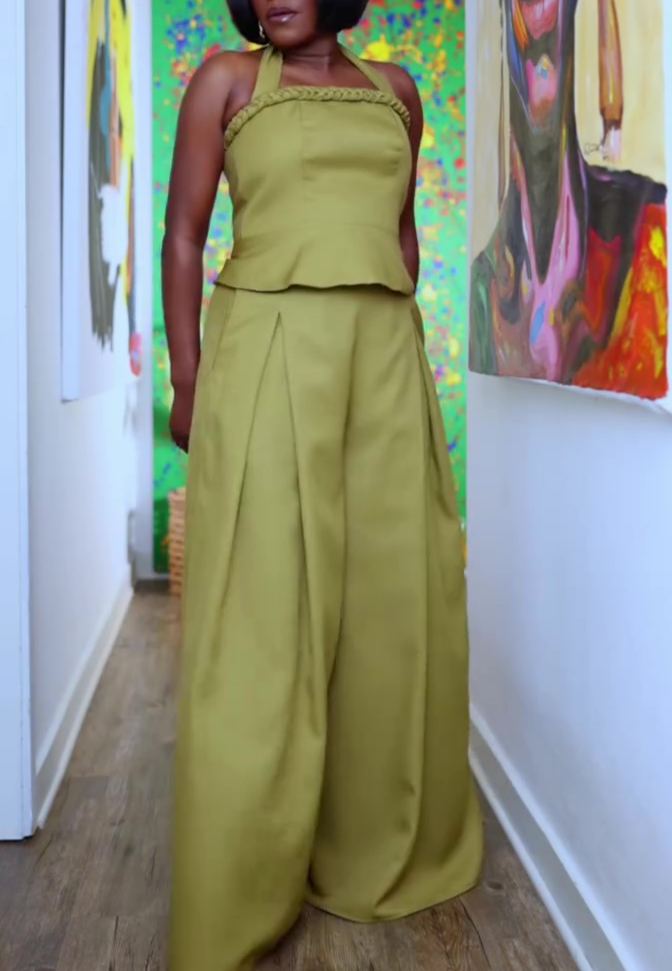 Solid color halter neck two-piece set