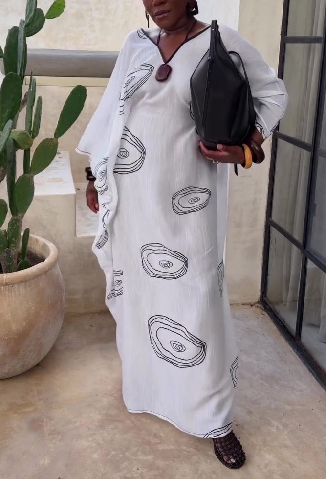 Simple And Loose-fitting Stylish Dress