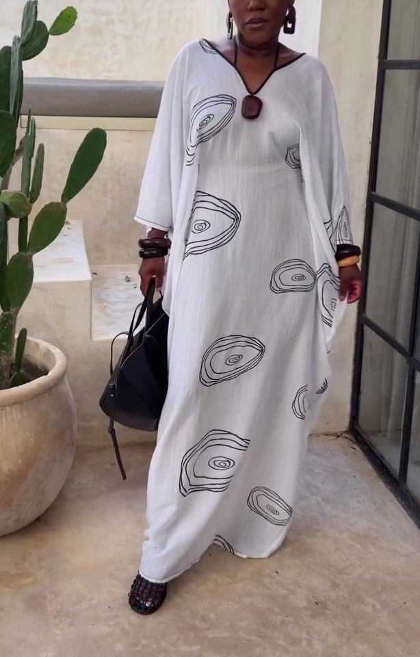 Simple And Loose-fitting Stylish Dress