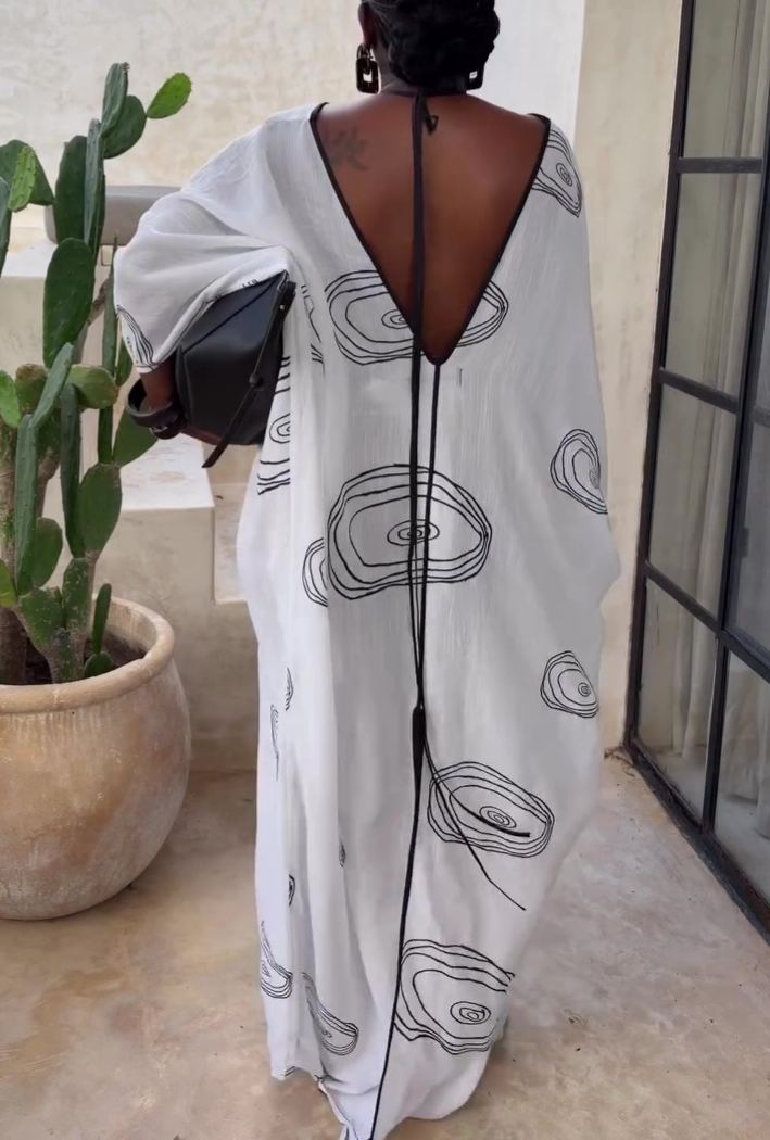 Simple And Loose-fitting Stylish Dress