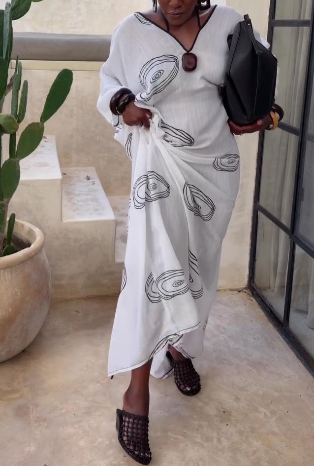 Simple And Loose-fitting Stylish Dress