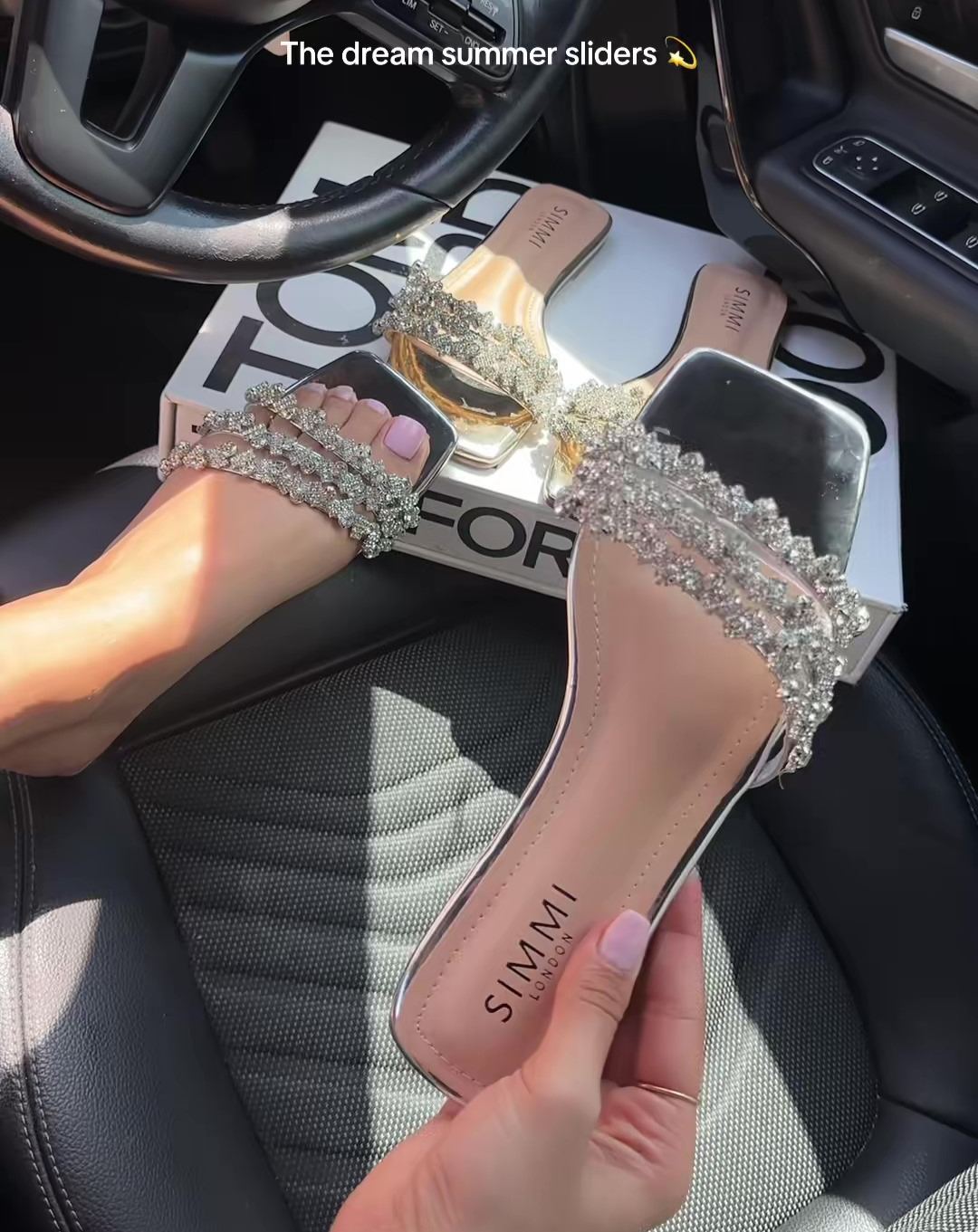 Dreamy Rhinestone Flat Sandals