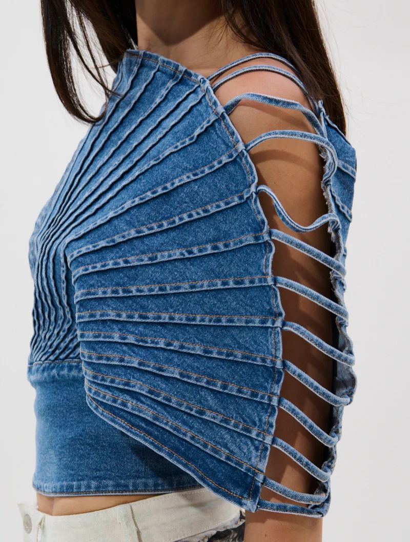 Artistic Denim Off-shoulder Top